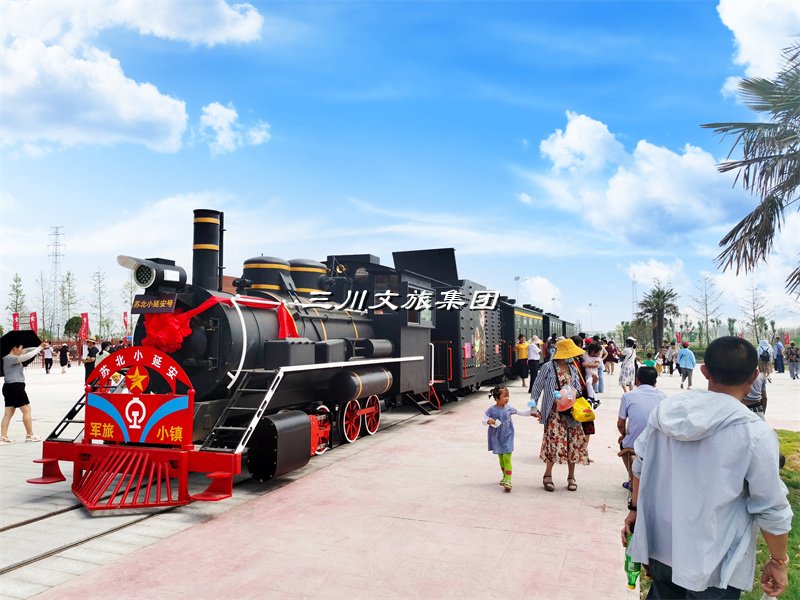 观光小火车,城市旅游,经济增长,文化体验,基础设施改善